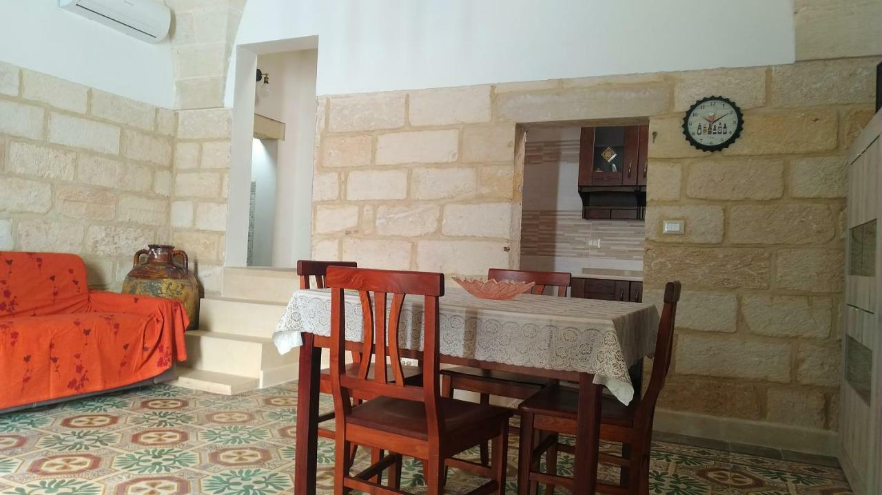 Apartament La Terrazza Sul Castello Palmariggi Zewnętrze zdjęcie